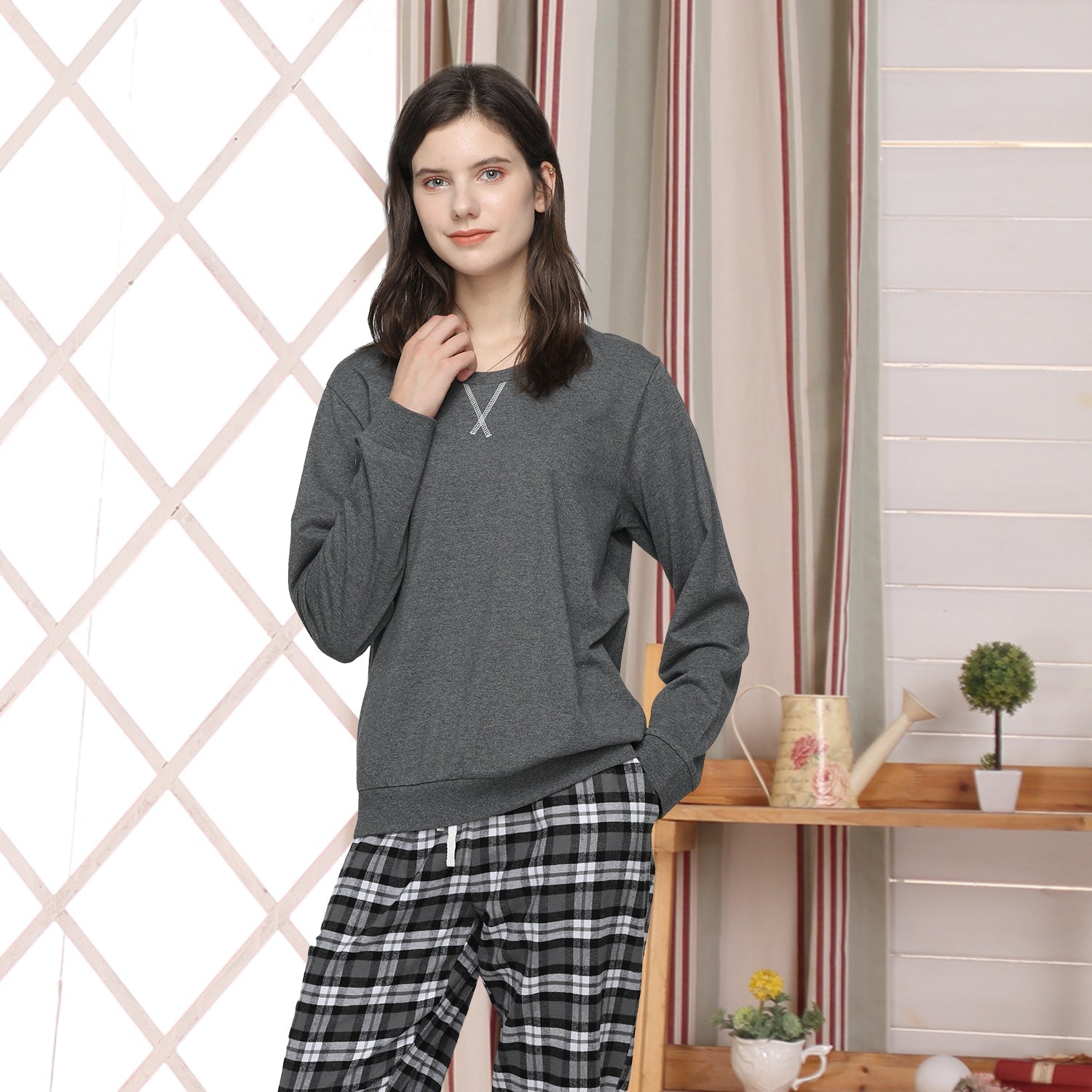 Mnemo's Women's 100% Cotton Pajama Set Gray Plaid Sleepwear