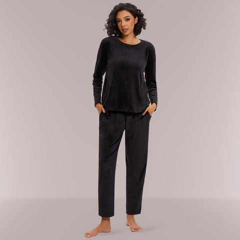 Mnamo Velvet Lounge Set - Relaxed Fit Crew Neck Top and Wide-Leg Pants