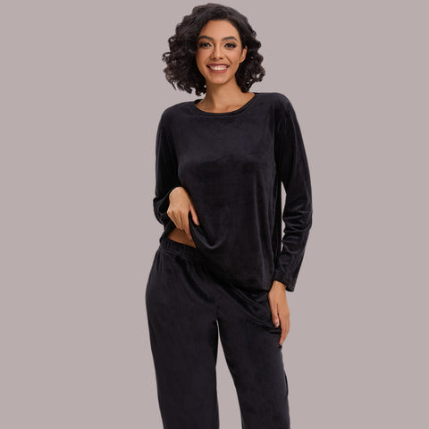 Mnamo Velvet Lounge Set - Relaxed Fit Crew Neck Top and Wide-Leg Pants