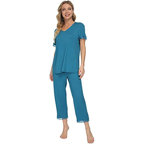 DE Mnemo Schlafanzug Damen Kurzarm Pyjama Capri mit V-Ausschnitt und Caprihose 2 Stück Weiche Nachtwäsche Loungewear mit Spitzendekoration